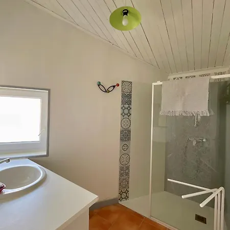 Vakantiehuis Maison Dans Le Bourg, A 800m Des Plages Jard-sur-Mer