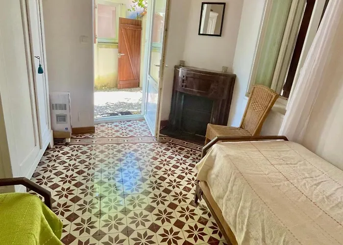 Maison Dans Le Bourg, A 800m Des Plages Сasa de vacaciones